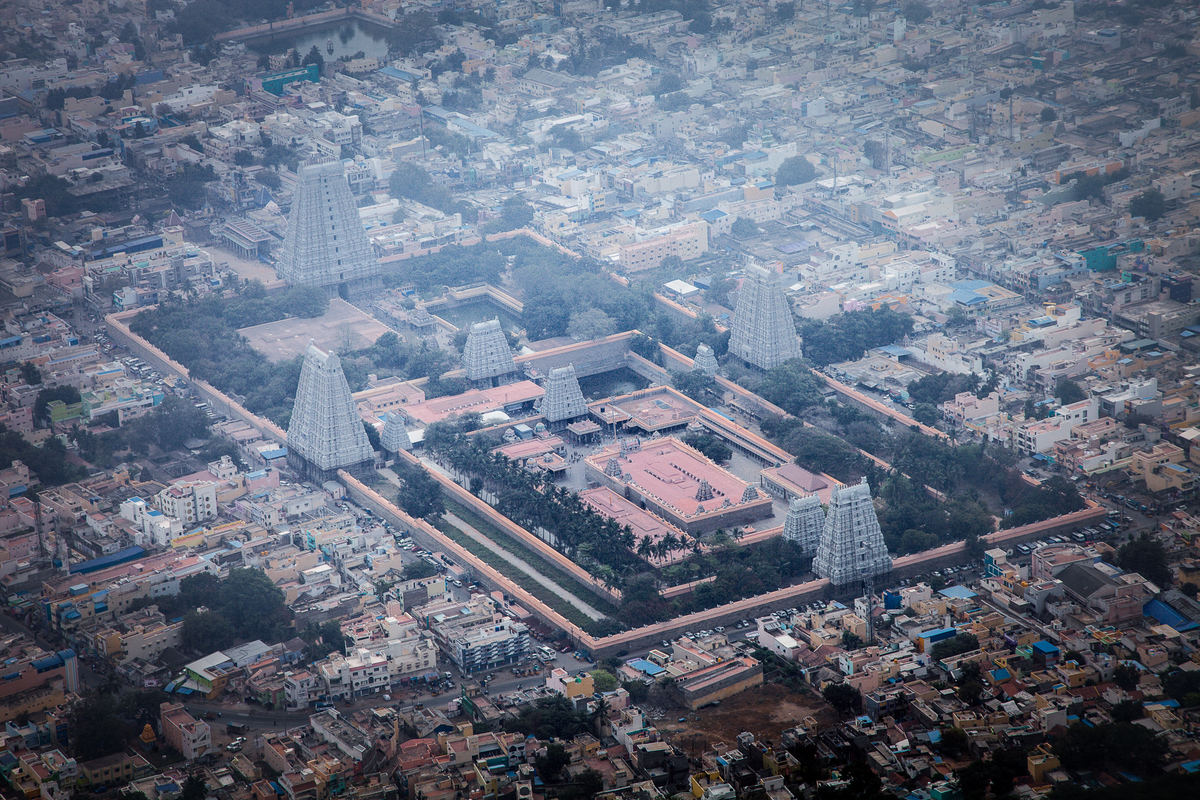 Храм Аруначалешвар, вид с Аруначала. Тируваннамалай